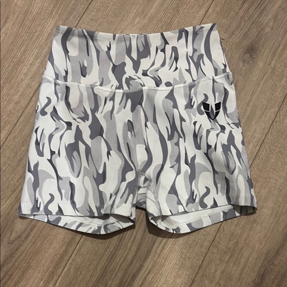 Firm abs Women's Gray Patterned Shorts